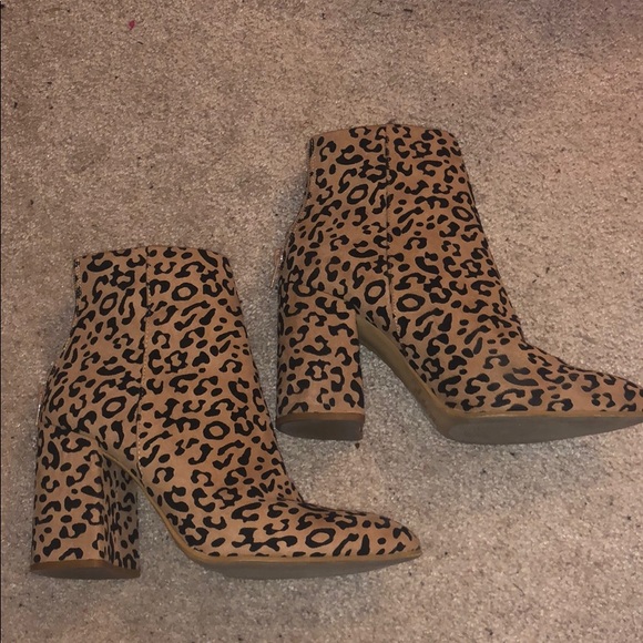 steve madden mens leopard boots